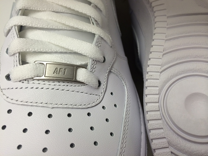 nike air force 1 shoelace tag