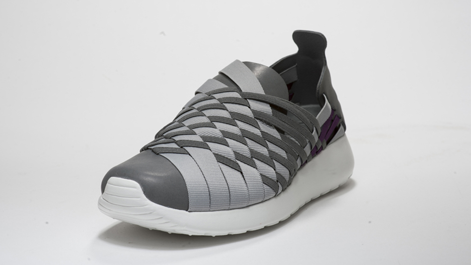 roshe run no laces