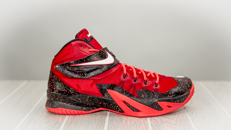 nike zoom lebron soldier viii