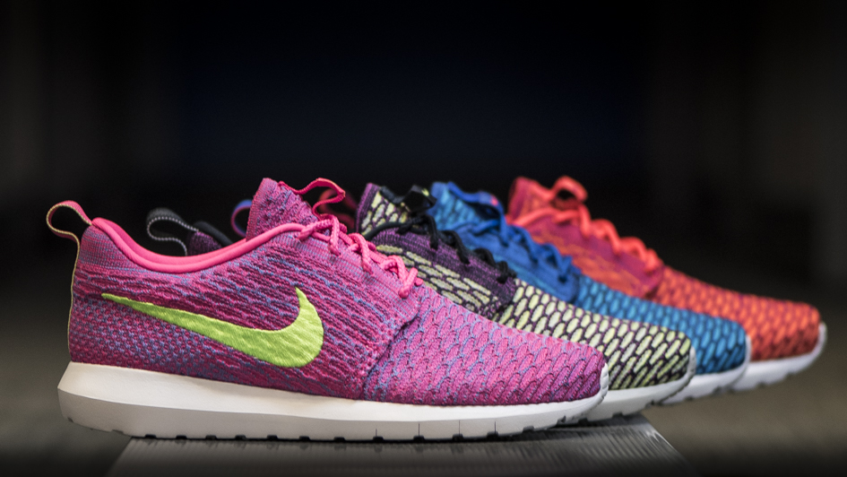 nike roshe run pink mens 