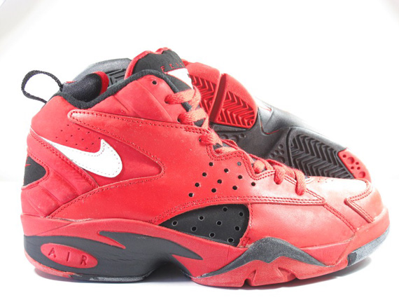 Image Via: Sneaker News