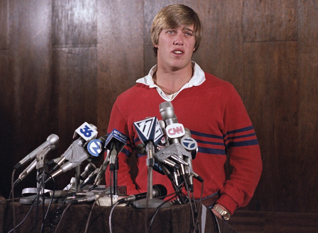 hall-fame-qb-john-elway_pg_600
