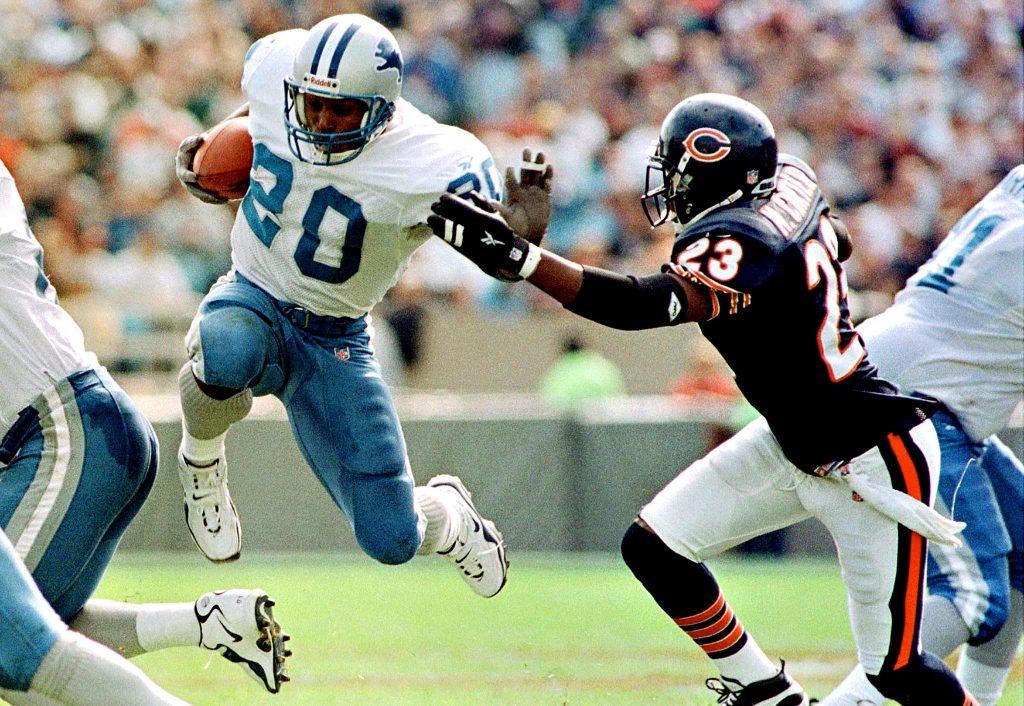 Barry Sanders' Cleats from Final Lions Game vs. Ravens in 1998 Up