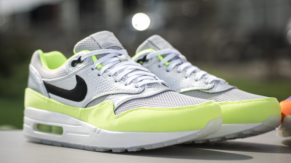 air max 1 mercurial pack