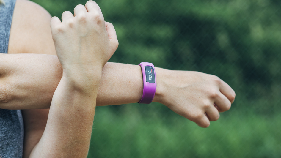 Garmin Vivofit Fitness Band Review What to Expect