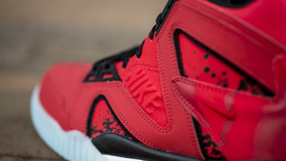 nike air tech challenge hybrid red