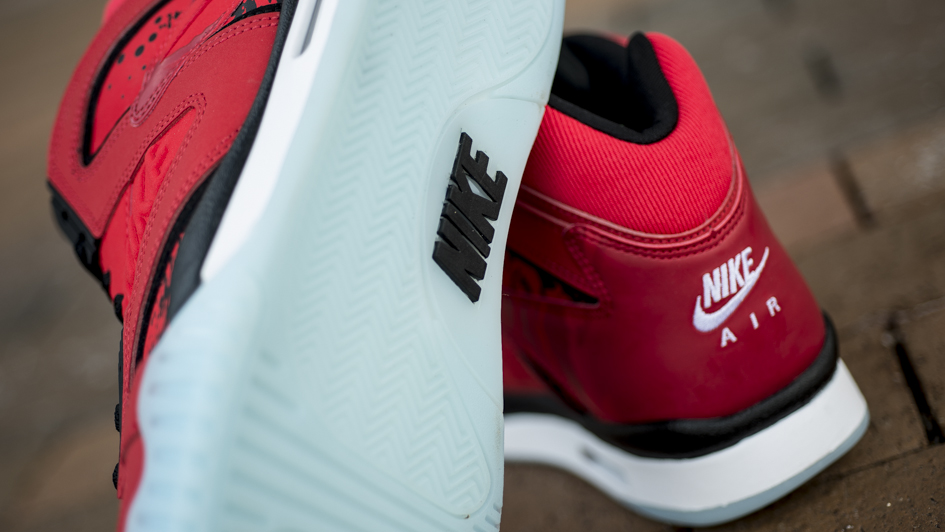 nike air tech challenge hybrid red