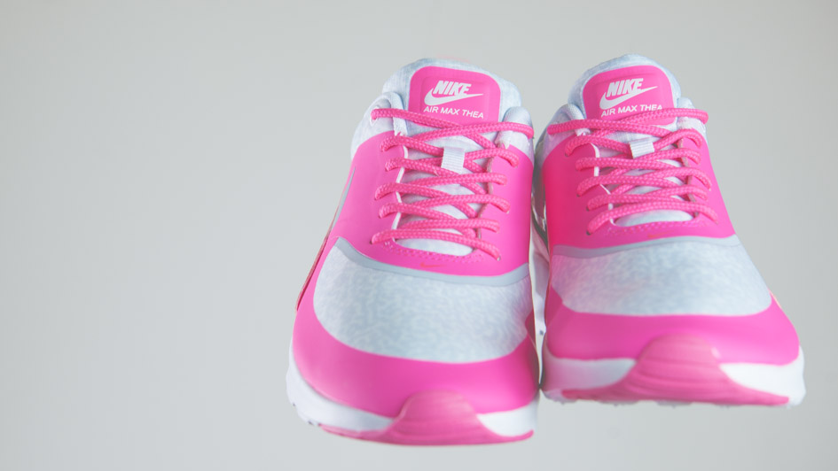 hyper pink air max 1