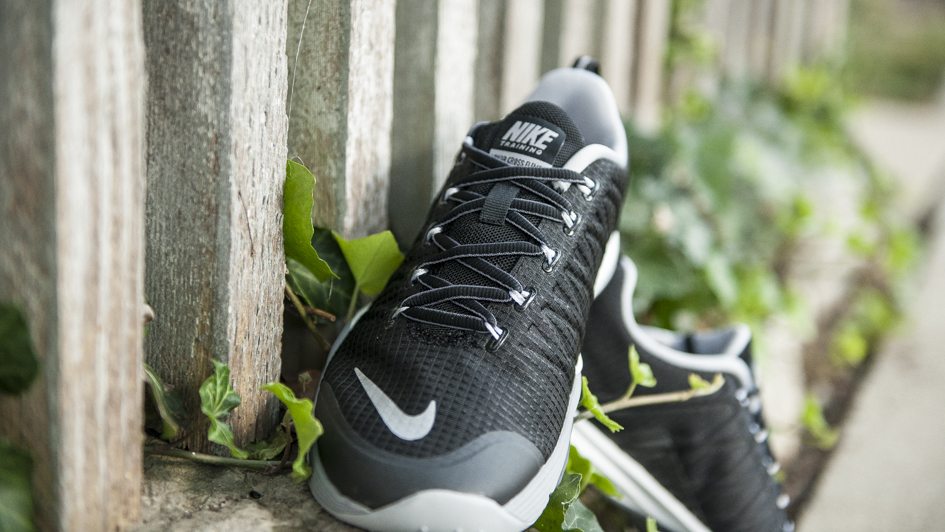 nike training lunar cross element