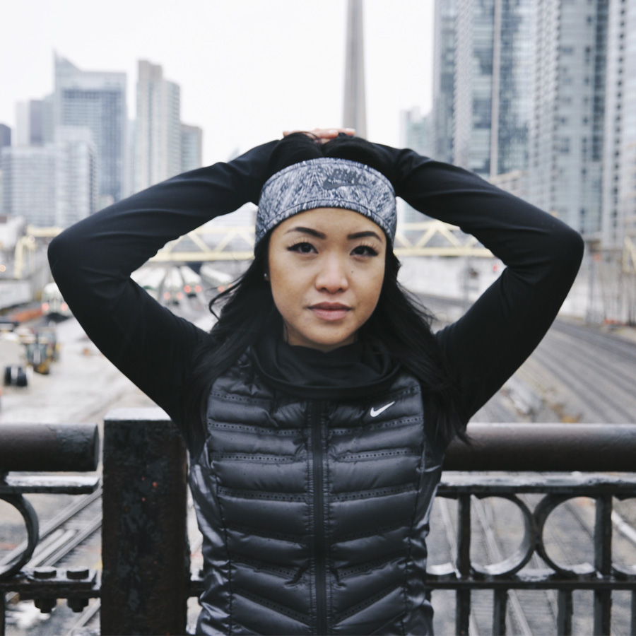 Anna Bediones @atothebed in the Nike Aeroloft 800 Vest