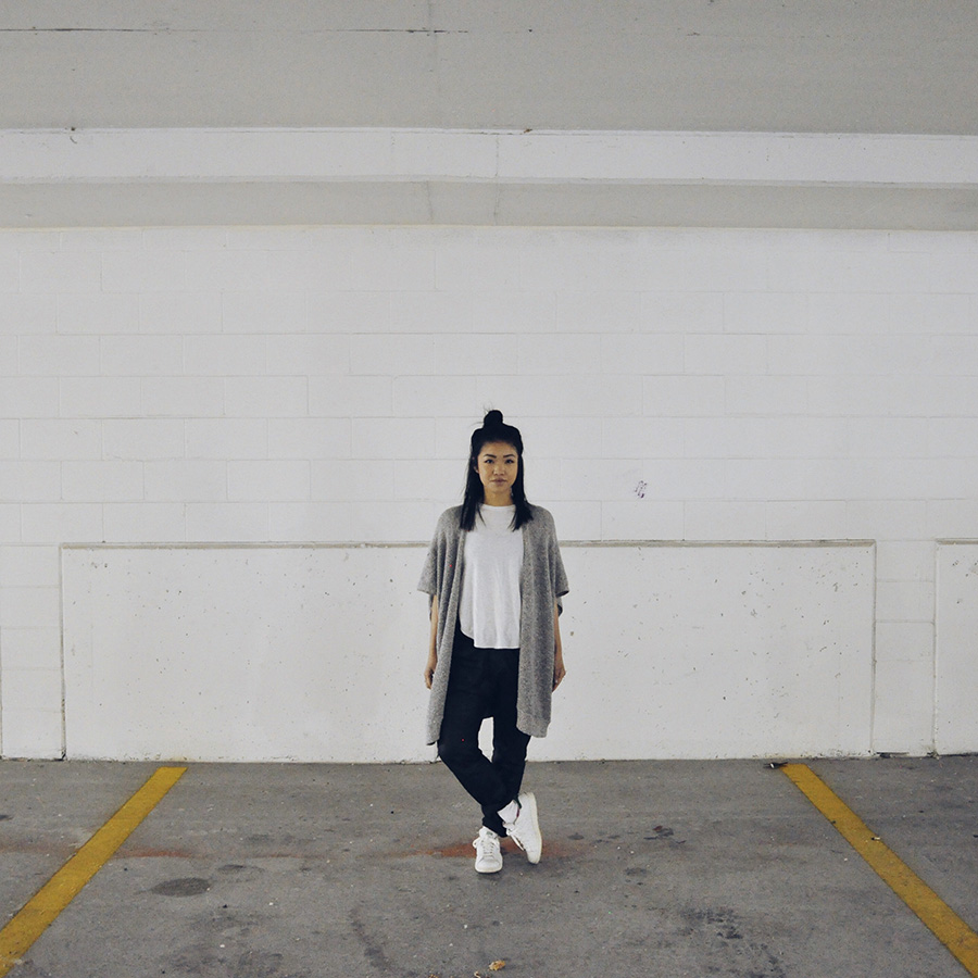 Anna Bediones @atothebed in adidas Stan Smith and Nike Elite Basketball Socks