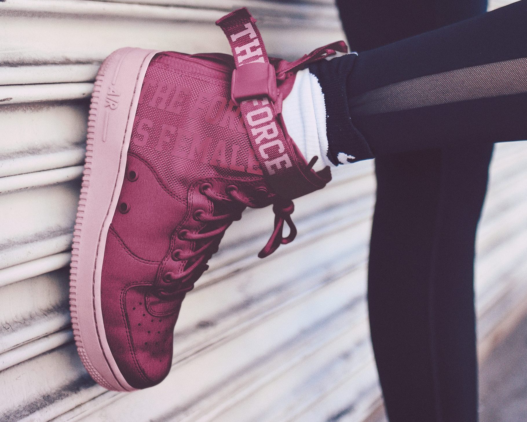 nike air force 1 the force is female