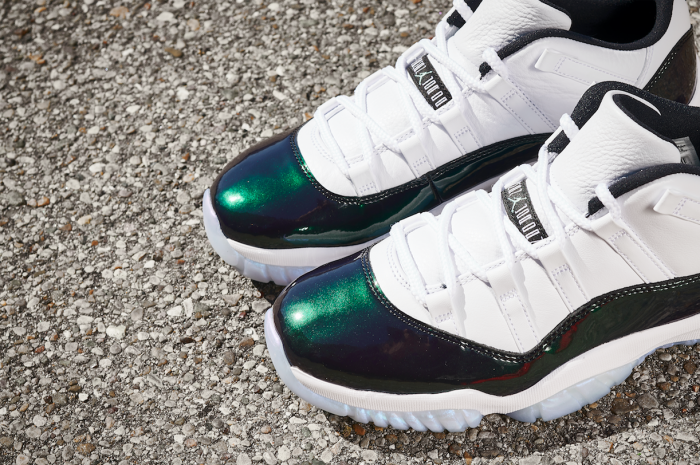 air jordan 11 retro low emerald easter