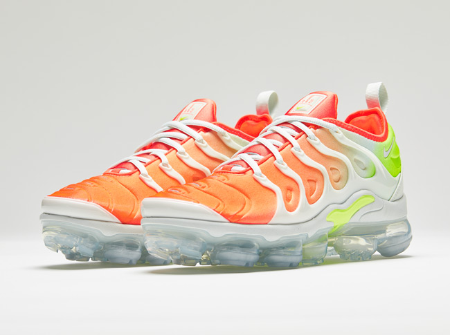 nike air vapormax plus sunset orange