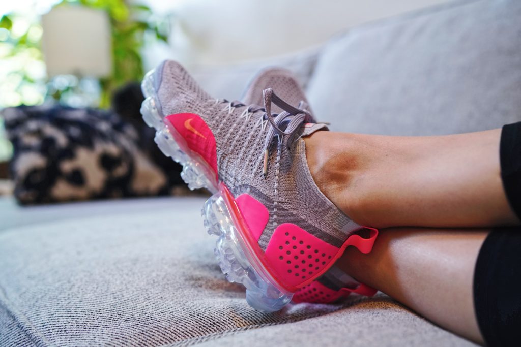 finish line pink vapormax