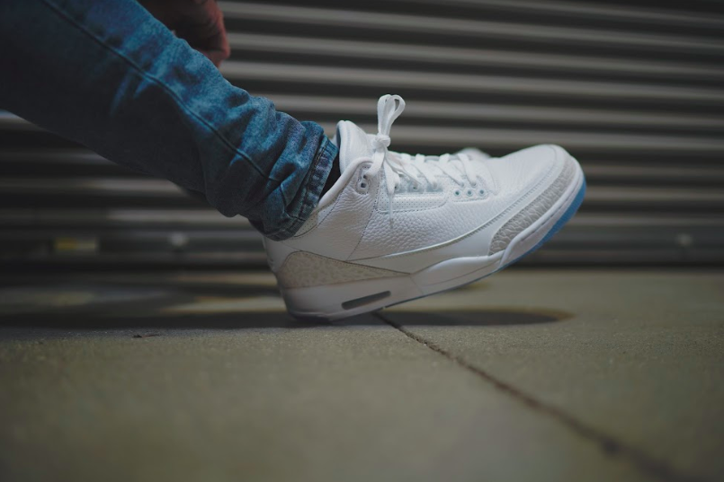 air jordan pure white