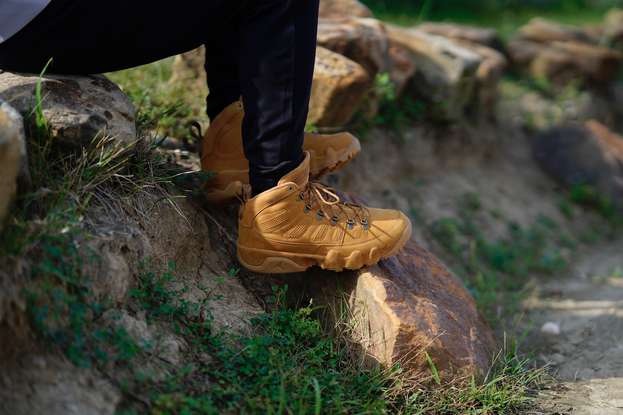 Two Colors Of The Air Jordan 9 Boots 