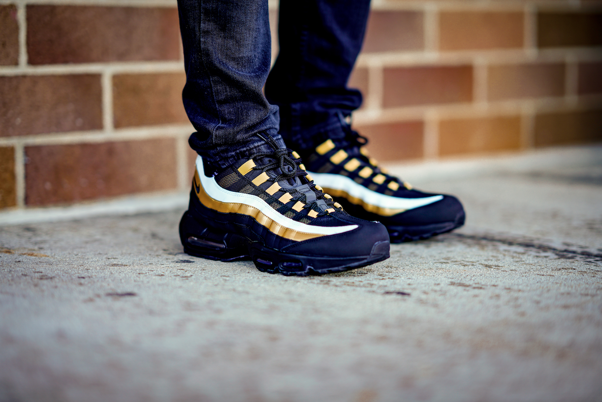 air max 95 gold on feet