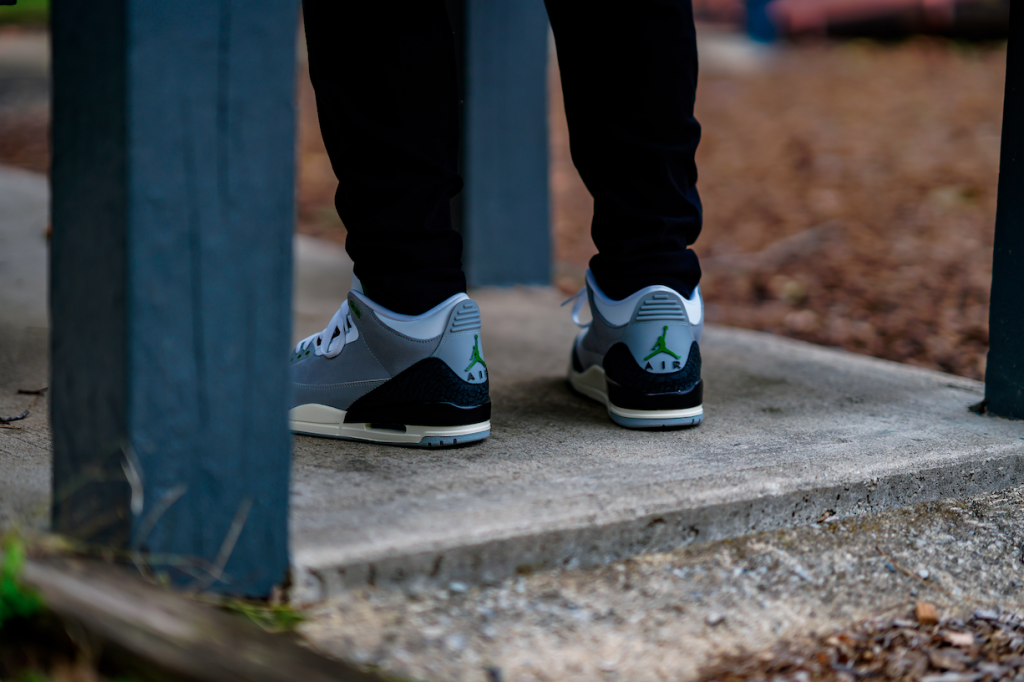 retro 3 chlorophyll on feet