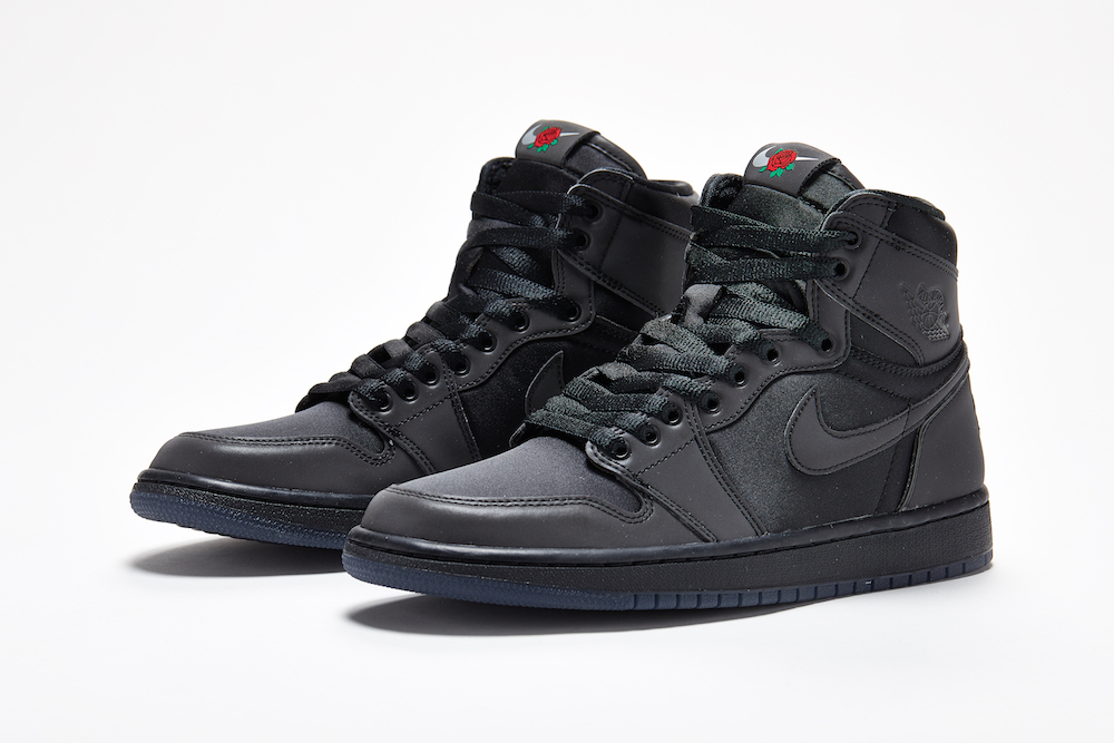 nike air jordan 1 all black