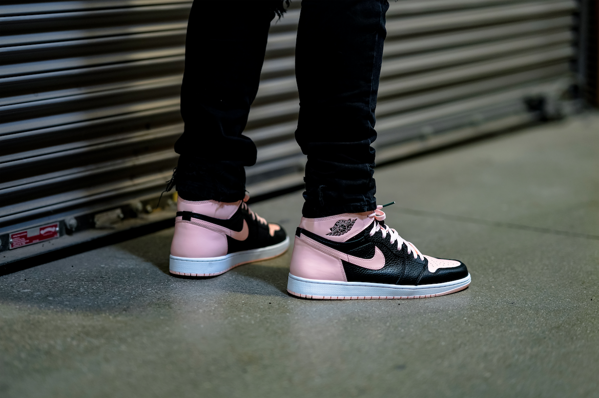 Air Jordan Retro 1 High OG 'Black/Pink 