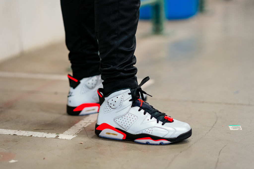 air jordan retro 6 reflective