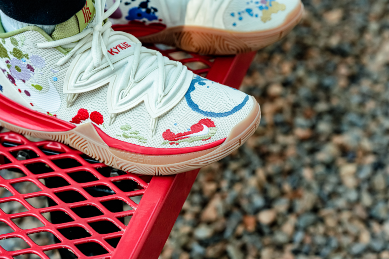 finish line kyrie 5