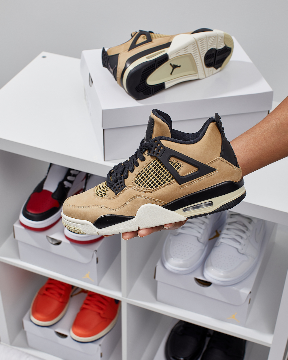 nike air jordan iv women