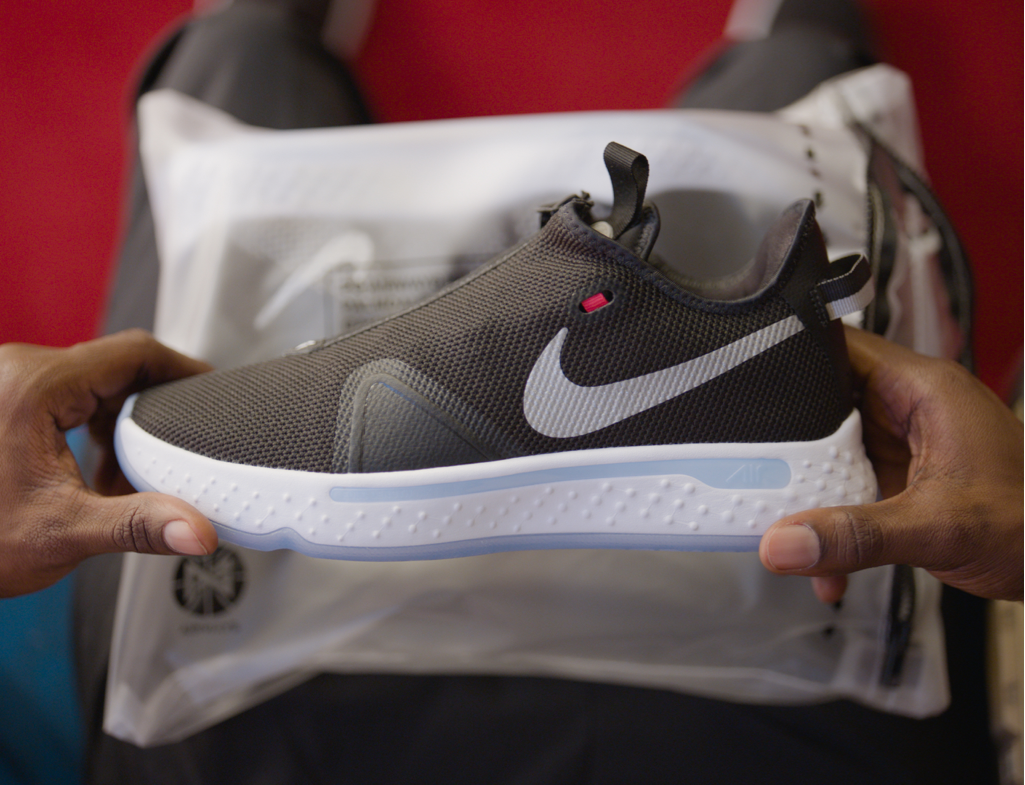 nike pg 4 black light smoke grey