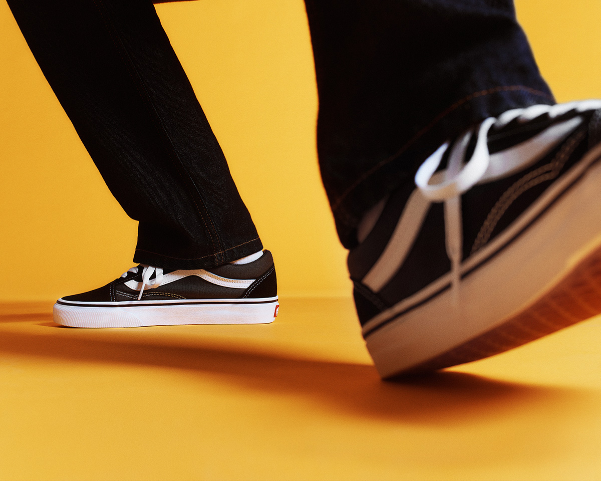 vans comfy cush era